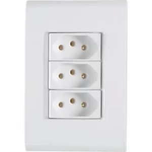 Conjunto 4×2 com 3 Tomadas 2P+T 20 A 250 V Tramontina Liz Branco